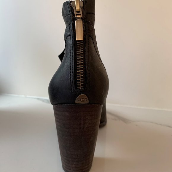 UGG Nubuck laser cut booties - Picture 5 of 11